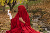 Burquita Roja / Little Red Burqa